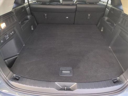 Used 2025 MAZDA CX-70 Plug-In Hybrid w/ Premium Pkg AWD/4WD image 6