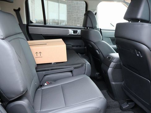 New 2026 Hyundai Santa Fe XRT image 13