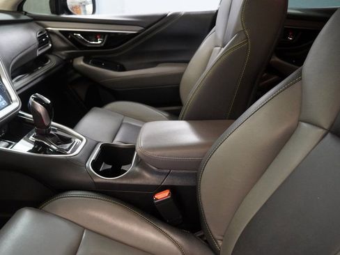 Used 2020 Subaru Outback Onyx Edition XT image 8