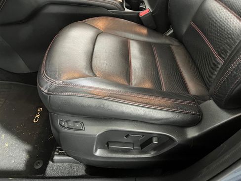 Used 2024 MAZDA CX-5 Carbon Edition image 11