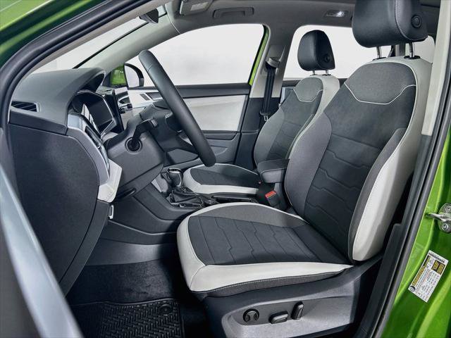 New 2027 Volkswagen Taos SE AWD/4WD image 20