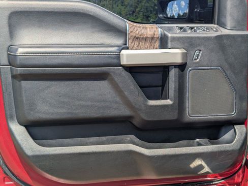 Used 2019 Ford F350 Lariat w/ Tow Technology Bundle AWD/4WD image 16
