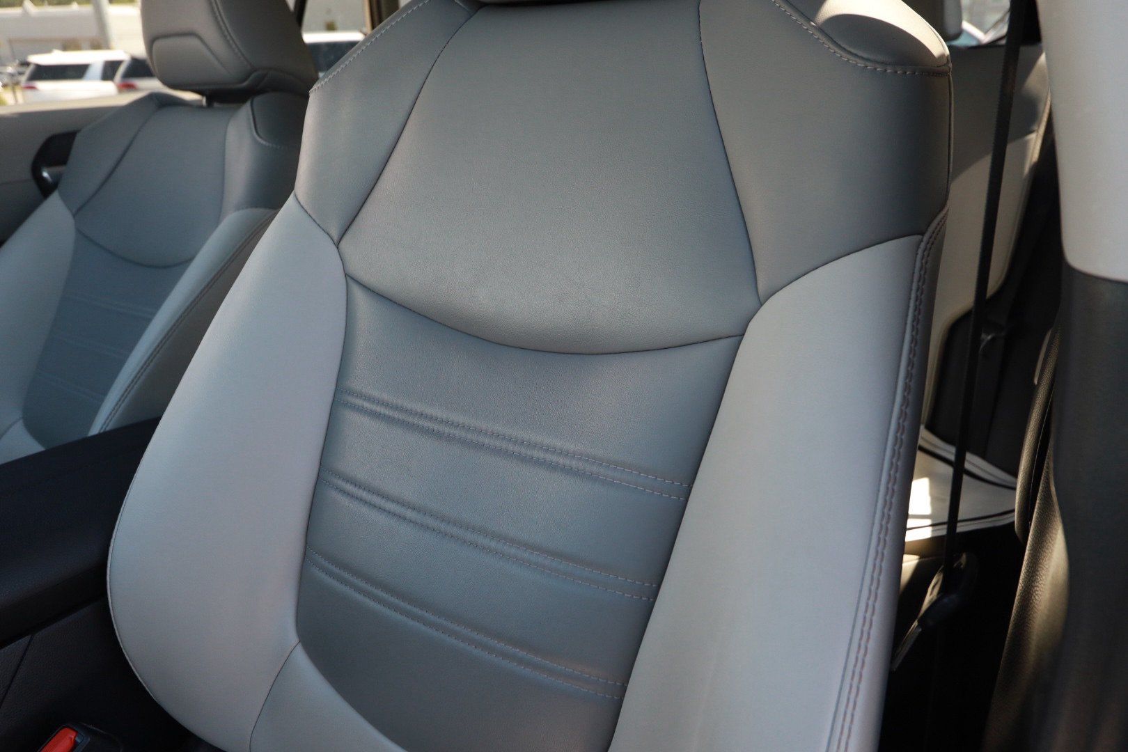 Used 2024 Toyota RAV4 XLE Premium w/ Weather Package FWD image 19