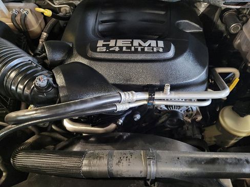 Used 2018 RAM 2500 Laramie w/ Convenience Group image 30