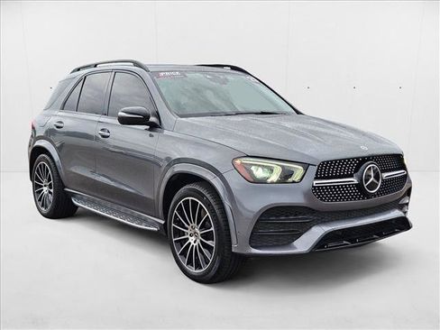 Used 2023 Mercedes-Benz GLE 450 4MATIC image 3