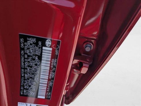 New 2025 Toyota Prius Plug-In Hybrid FWD image 16