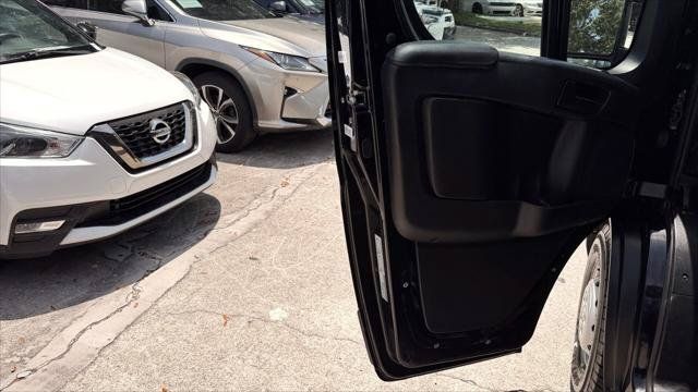 Used 2023 RAM ProMaster 2500 FWD image 13