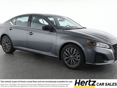 Used 2025 Nissan Altima 2.5 SV