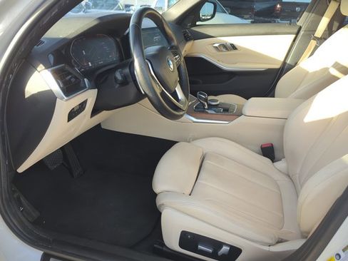 Used 2019 BMW 330i Sedan w/ Driving Assistance Package image 12