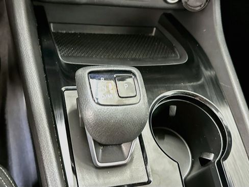 Used 2023 Nissan Rogue SV AWD/4WD image 24