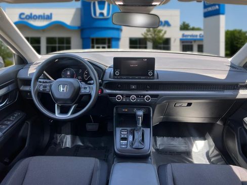 Used 2024 Honda CR-V LX image 34