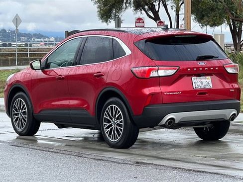 Used 2022 Ford Escape Titanium w/ Titanium Premium Package image 6