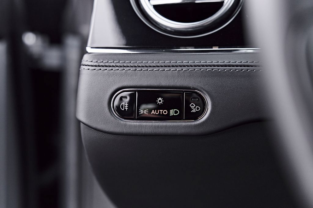 Used 2020 Bentley Continental GT AWD/4WD image 47