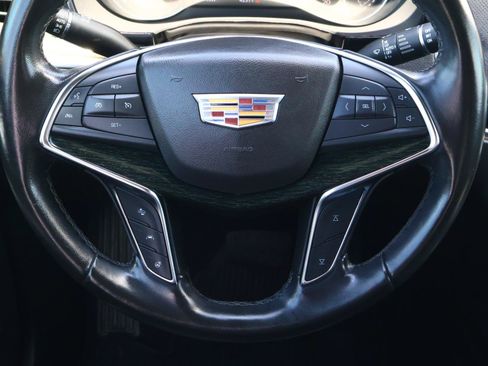Used 2022 Cadillac XT5 Premium Luxury FWD image 14