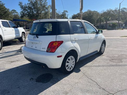 Used 2005 Scion xA FWD image 5
