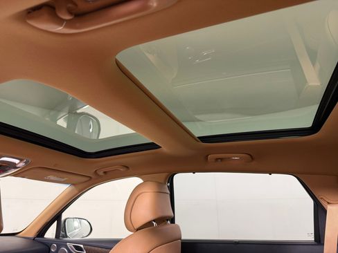 Used 2023 Genesis GV80 2.5T w/ Prestige Package image 14