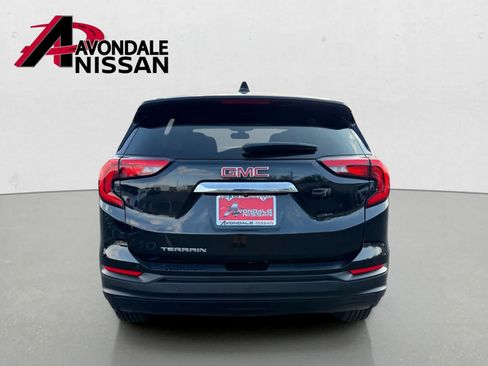 Used 2018 GMC Terrain SLE FWD image 5
