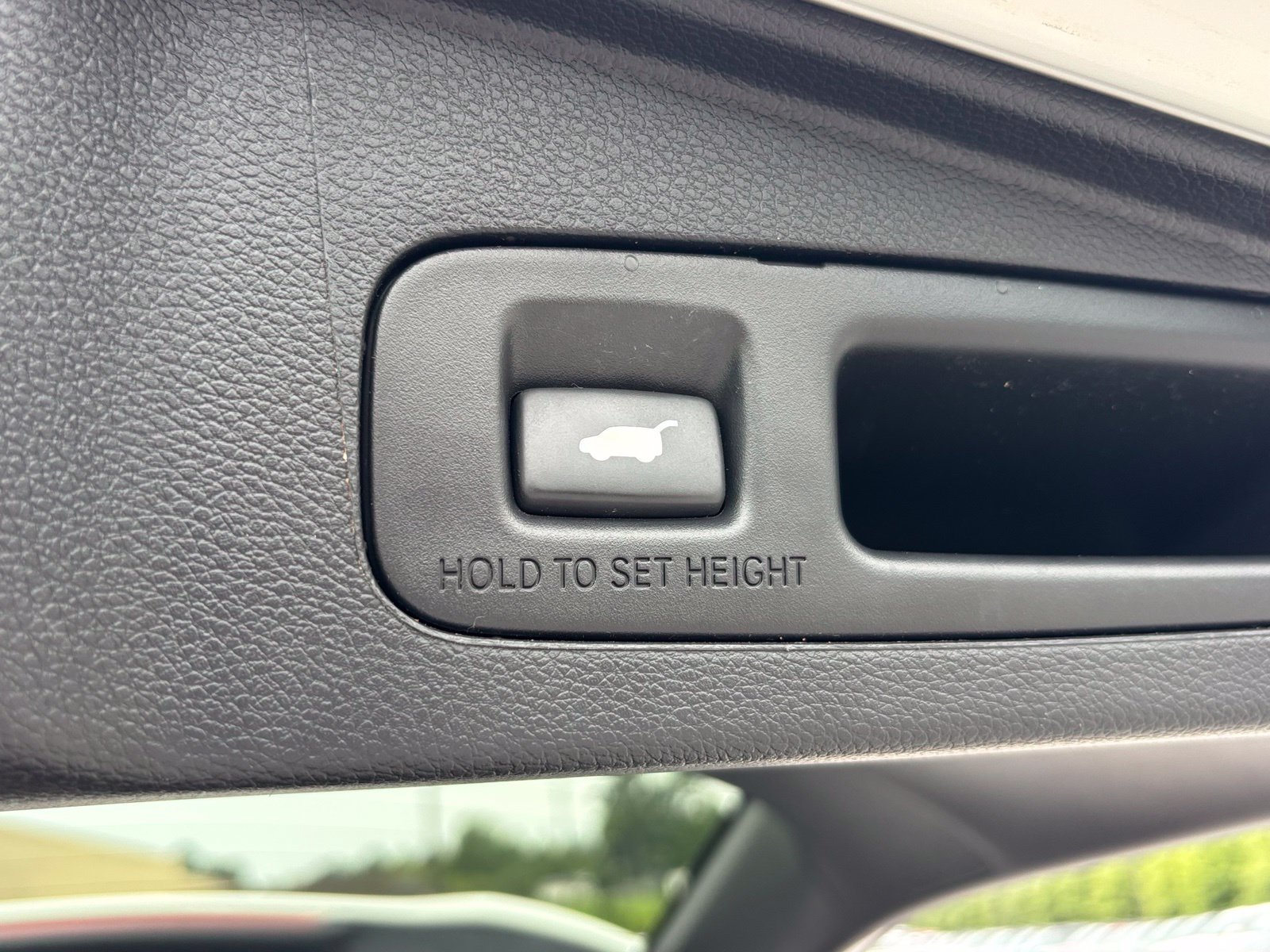 Used 2020 Honda CR-V EX-L image 17