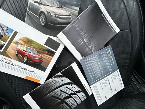 Used 2018 Ford Flex Limited image 27