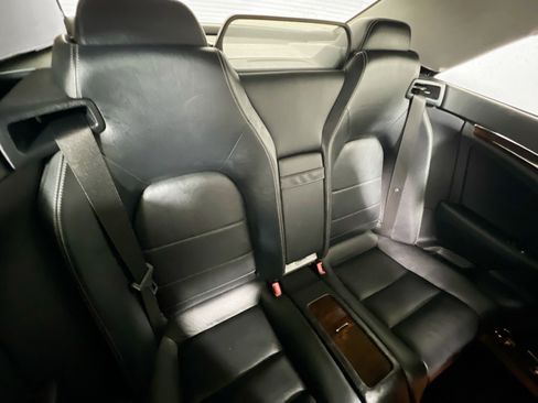 Used 2013 Mercedes-Benz E 350 image 32