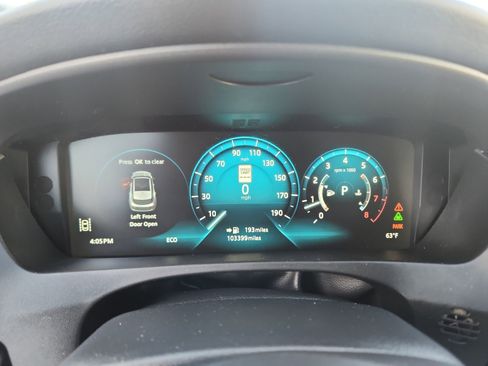 Used 2017 Jaguar F-PACE S image 11