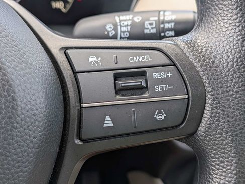 Used 2024 Honda HR-V LX image 24