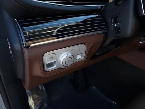 New 2026 Mercedes-Benz GLE 450 4MATIC image 26