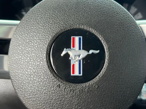 Used 2006 Ford Mustang GT image 28