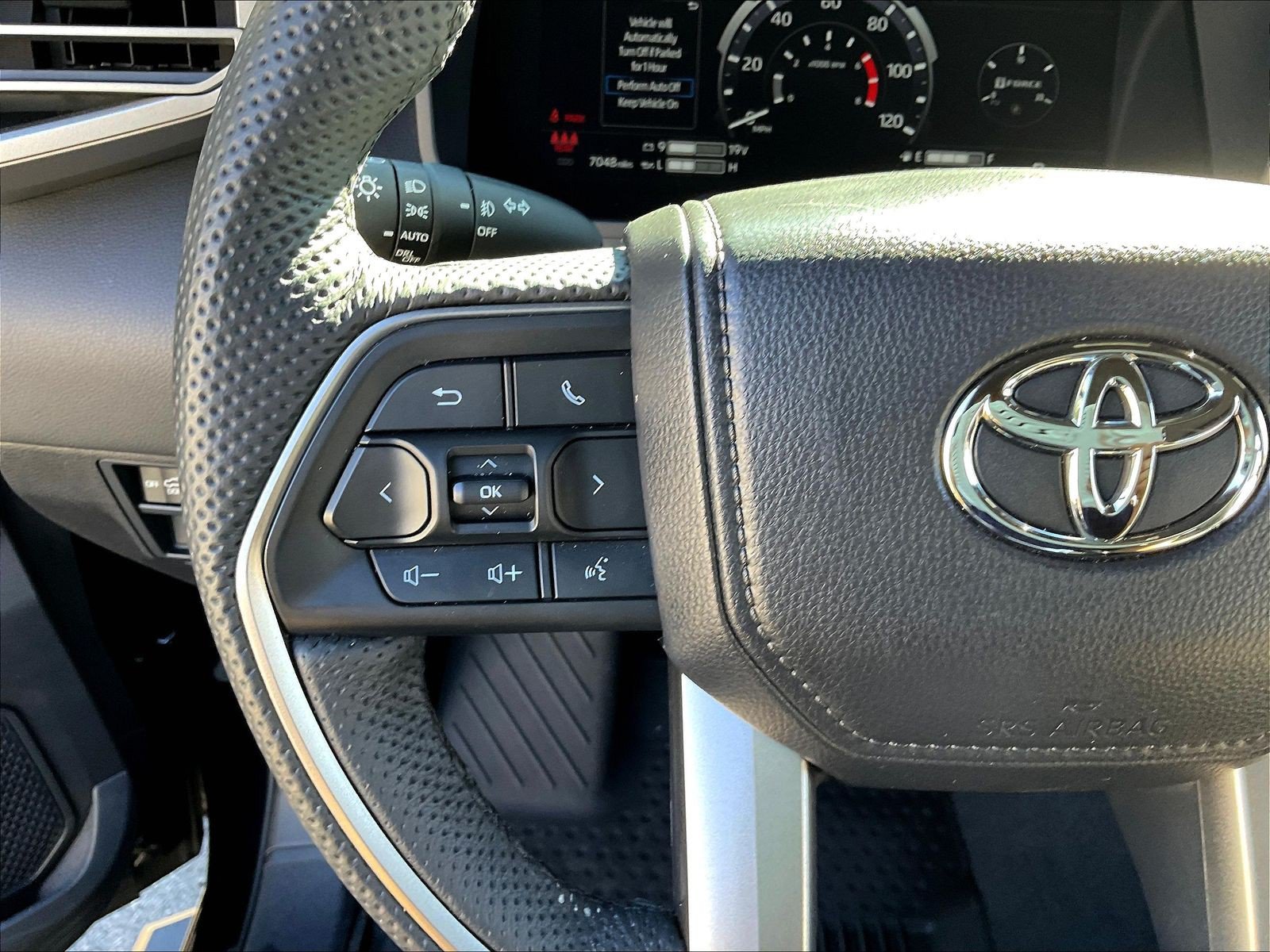 Used 2026 Toyota Tundra Limited w/ TRD Off-Road Package AWD/4WD image 12