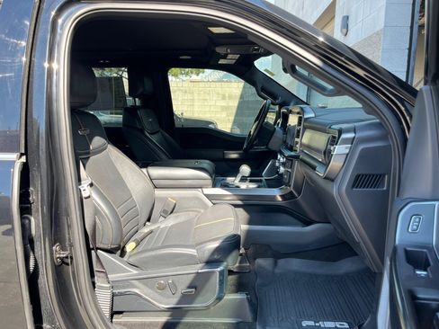 Used 2023 Ford F150 Platinum w/ FX4 Off-Road Package AWD/4WD image 29