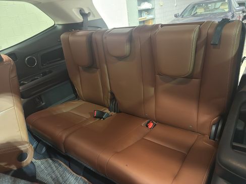 Used 2020 Subaru Ascent Touring image 31