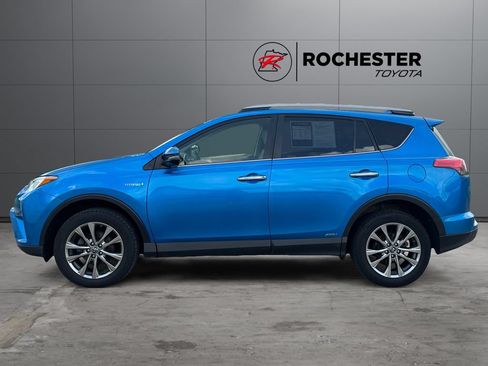 Used 2018 Toyota RAV4 Limited w/ Advanced Technology Package AWD/4WD image 2