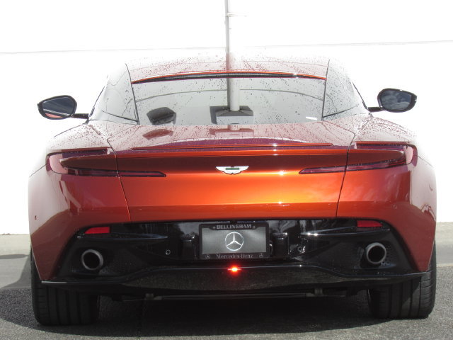 Used 2017 Aston Martin DB11 V12 RWD image 7