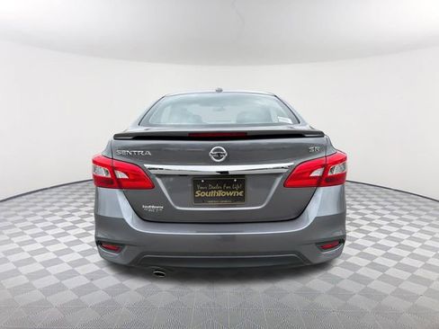 Used 2019 Nissan Sentra SR image 6