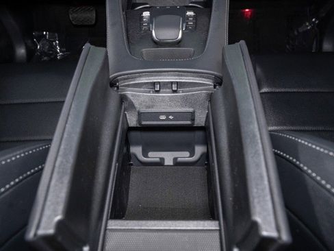 New 2026 Mercedes-Benz GLE 450 4MATIC image 23