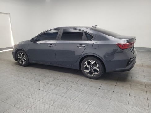 Used 2021 Kia Forte LXS FWD image 3