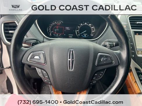 Used 2018 Lincoln MKX Select w/ Select Plus Package AWD/4WD image 15