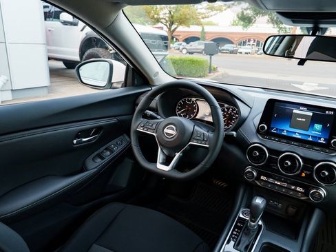 New 2025 Nissan Sentra SV w/ All-Weather Package image 10