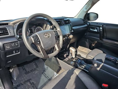 Used 2023 Toyota 4Runner TRD Off-Road Premium w/ Moonroof Package AWD/4WD image 16