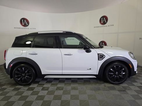 Used 2018 MINI Cooper Countryman S image 3