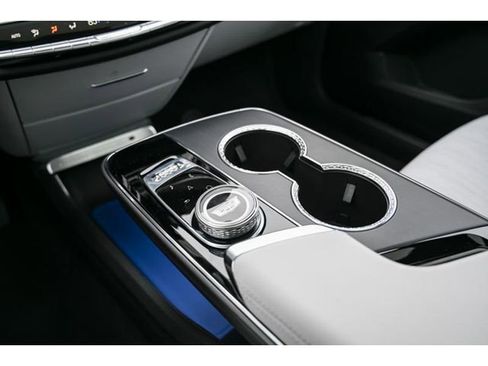 New 2026 Cadillac Lyriq Luxury image 27