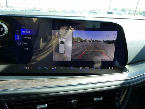 New 2026 Chevrolet Tahoe Premier image 32