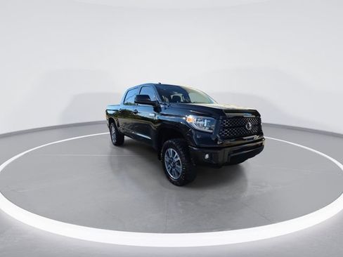 Used 2019 Toyota Tundra Platinum AWD/4WD image 5