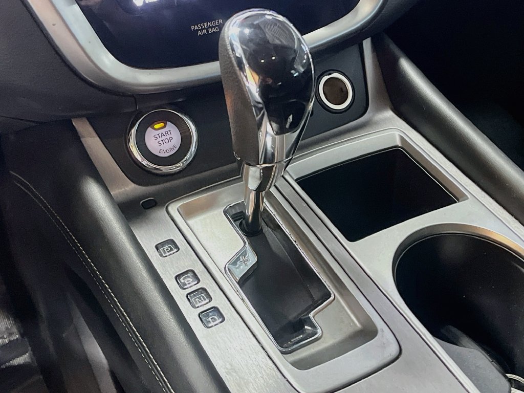 Used 2024 Nissan Murano SL FWD image 17