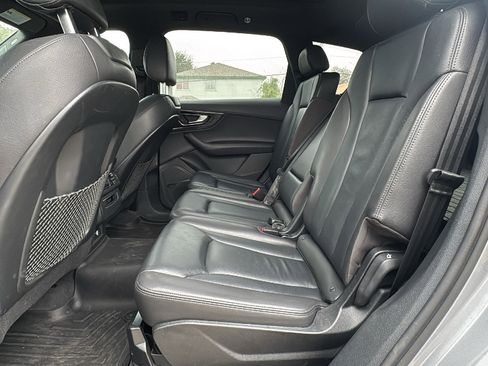 Used 2019 Audi Q7 3.0T Premium Plus w/ Premium Plus Package image 15