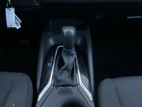 Used 2024 Toyota Corolla LE image 20