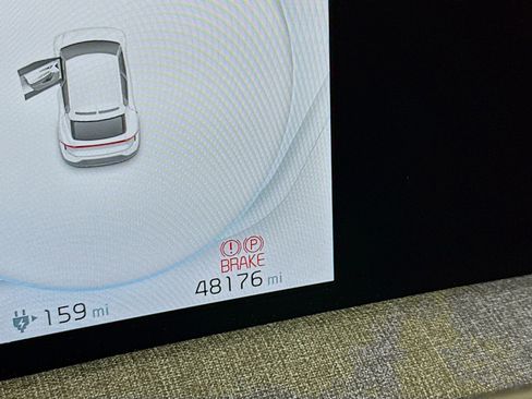 Used 2023 Kia EV6 Wind image 12