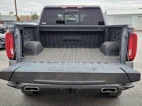 Used 2021 GMC Sierra 1500 AT4 w/ AT4 Preferred Package image 18