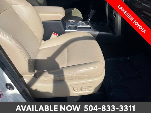 Used 2015 Toyota 4Runner Limited RWD image 16