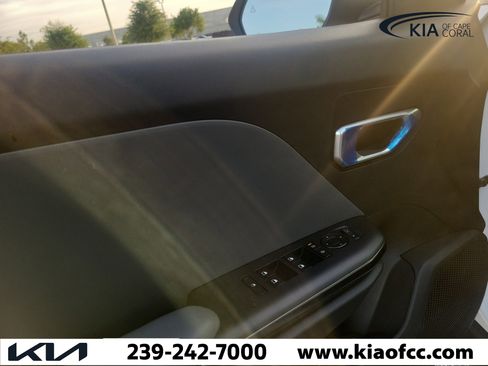 New 2026 Kia K4 FWD image 23